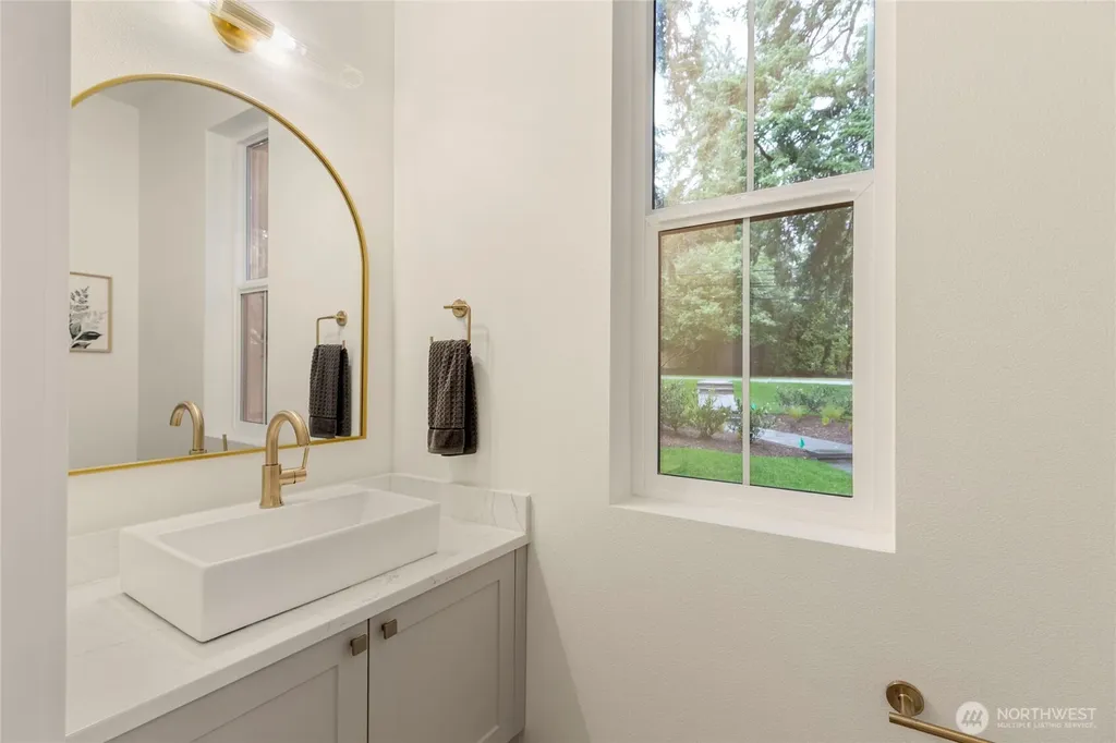11607 NE 112th Street Kirkland WA 98033