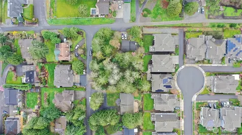 246 211th Place NE Sammamish WA 98074