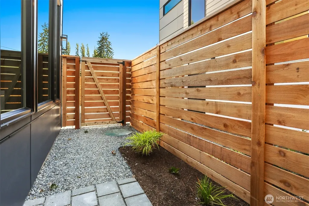 8750 13th Avenue NW Seattle WA 98117