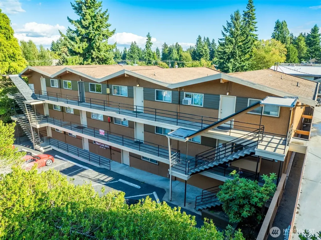 1017 SW 154th Street Burien WA 98166
