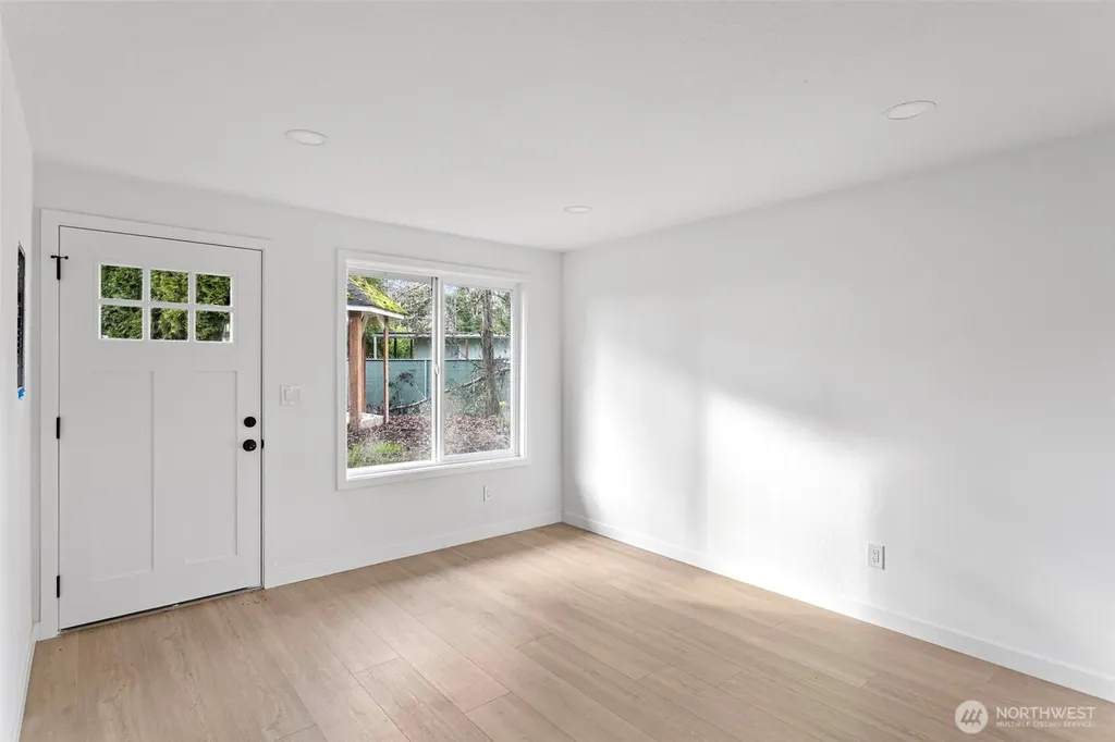 15124 Washington Avenue SW Lakewood WA 98498