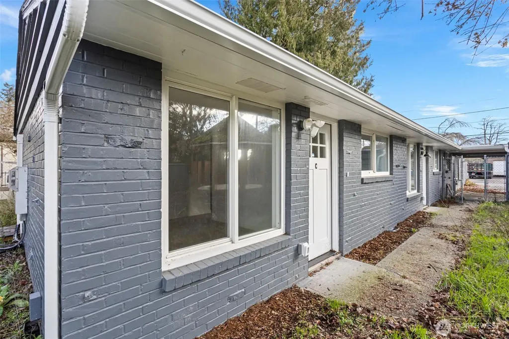 15124 Washington Avenue SW Lakewood WA 98498
