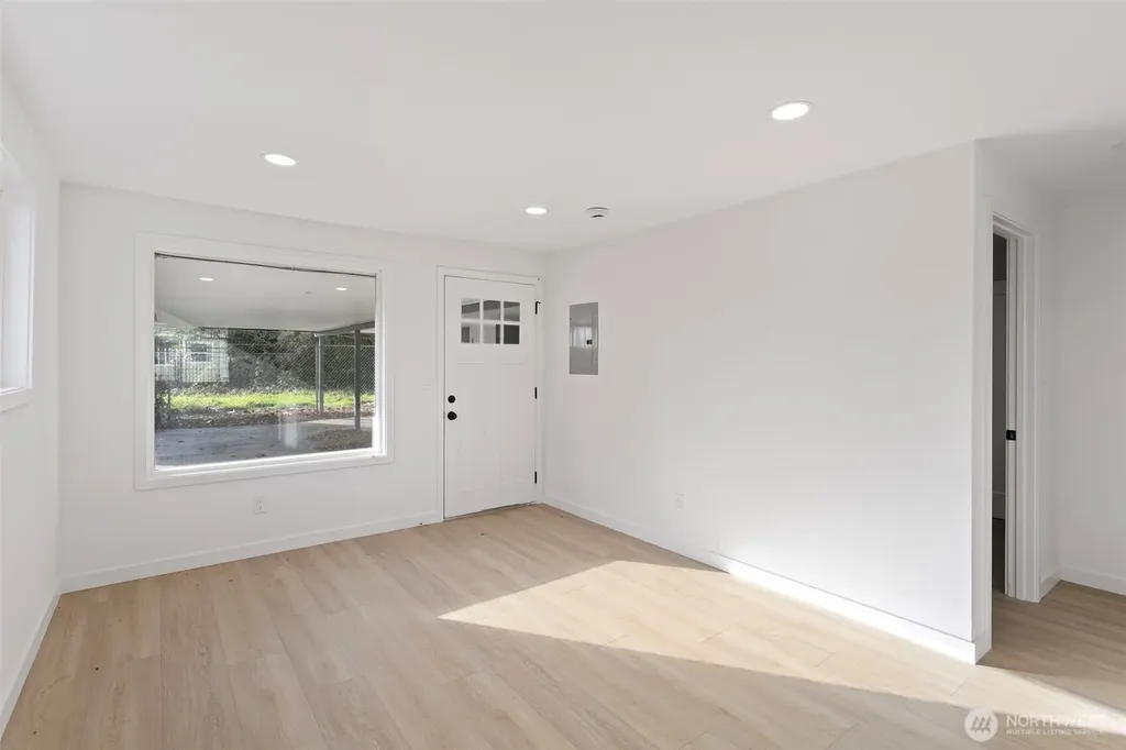 15124 Washington Avenue SW Lakewood WA 98498