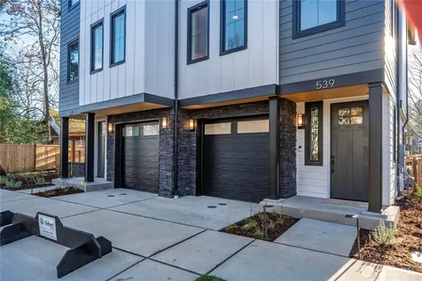 539 NW Juniper Street Issaquah WA 98027