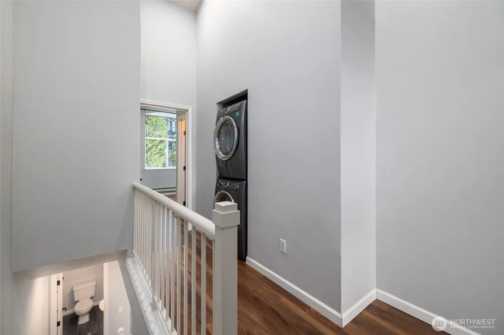 16125 Juanita-woodinville Way NE Bothell WA 98011