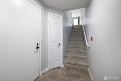 16125 Juanita-woodinville Way NE Bothell WA 98011