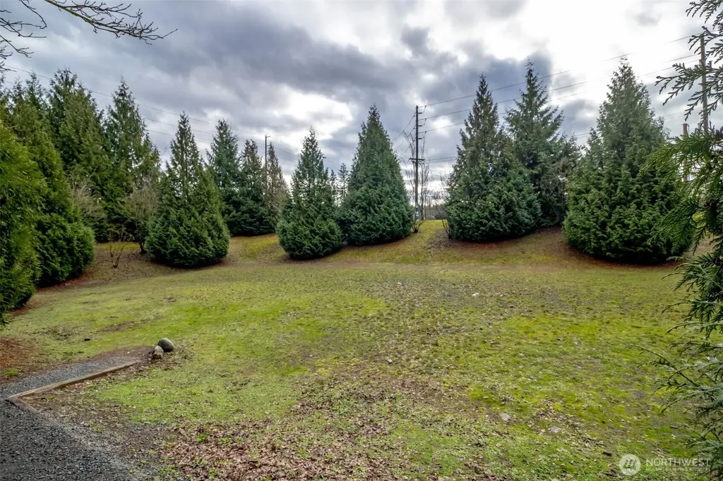 5305 Military Rd E Tacoma WA 98446