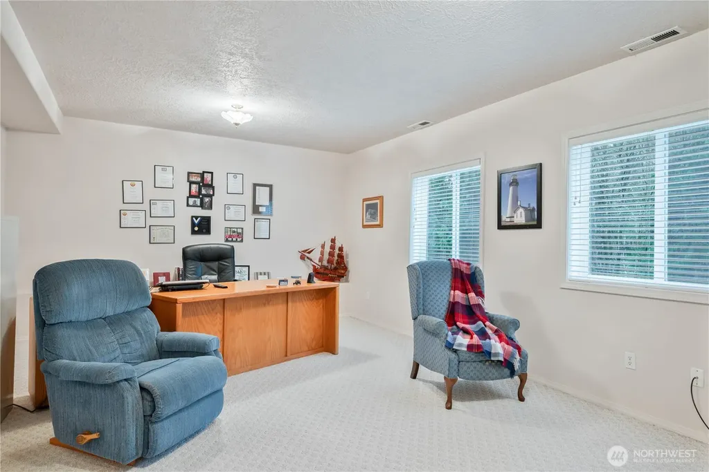 214 St. James Court Longview WA 98632