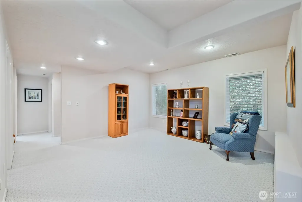 214 St. James Court Longview WA 98632