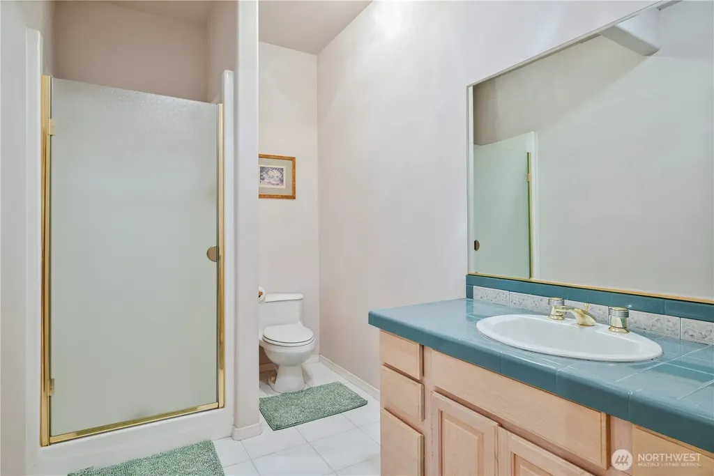 214 St. James Court Longview WA 98632