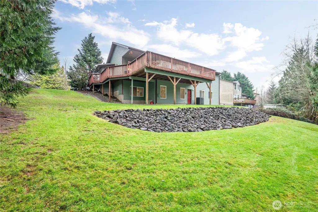 214 St. James Court Longview WA 98632