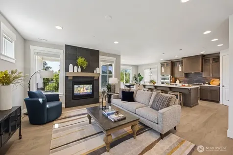 19507 81st Place NE Kenmore WA 98028