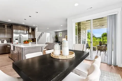 19507 81st Place NE Kenmore WA 98028