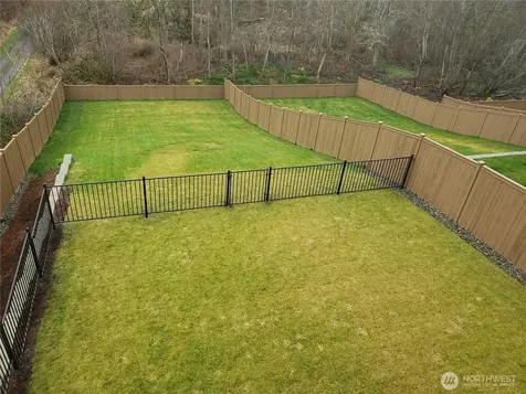 19507 81st Place NE Kenmore WA 98028