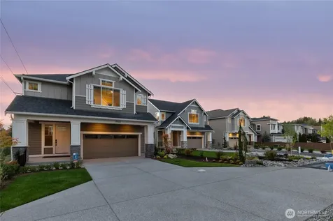 19507 81st Place NE Kenmore WA 98028