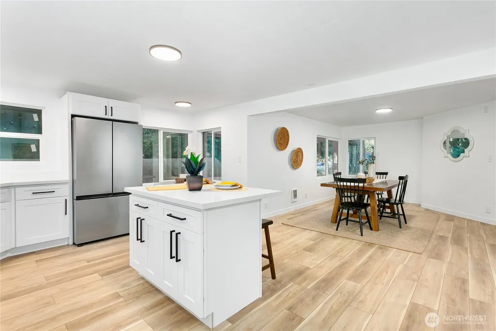 8021 NE Eglon Road Kingston WA 98346