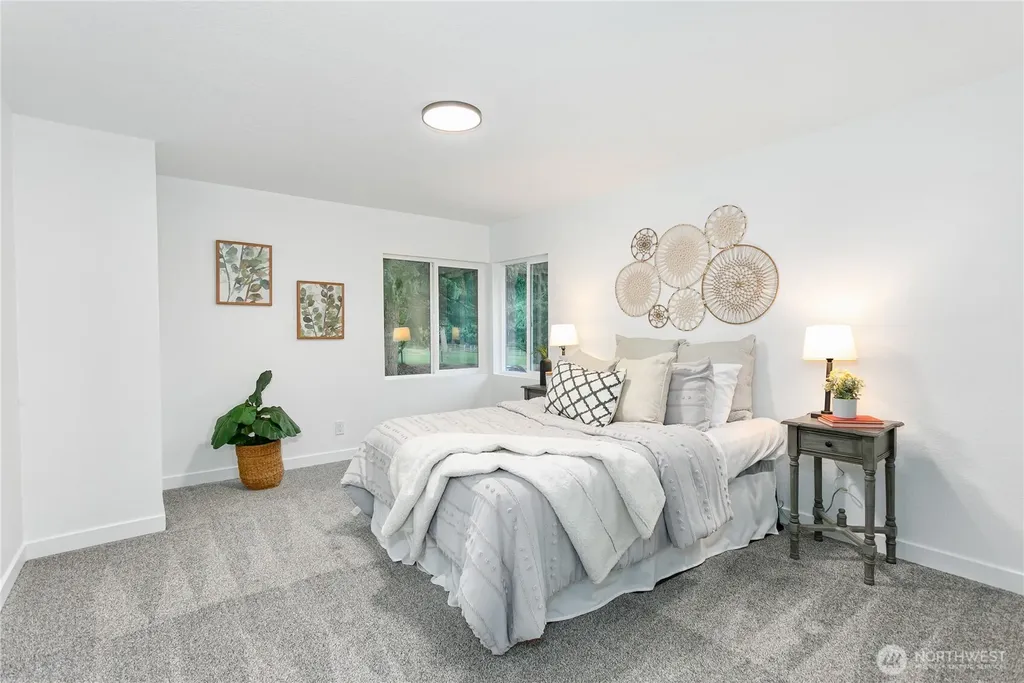 8021 NE Eglon Road Kingston WA 98346