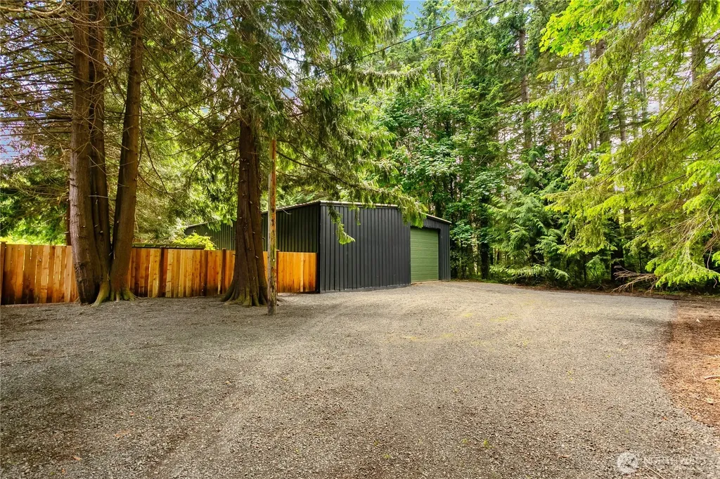 8021 NE Eglon Road Kingston WA 98346
