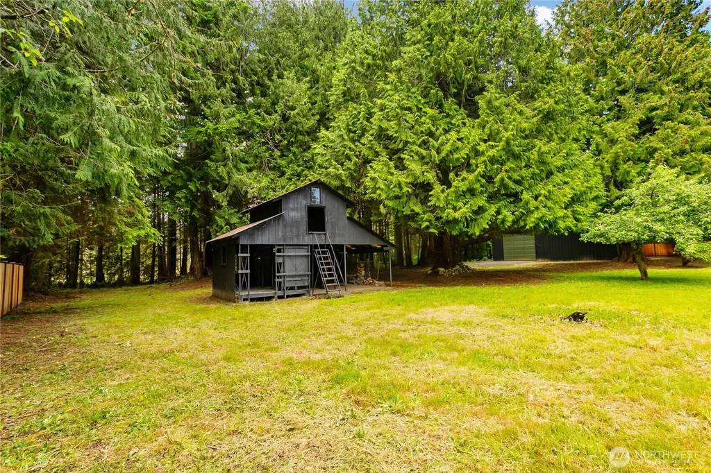 8021 NE Eglon Road Kingston WA 98346