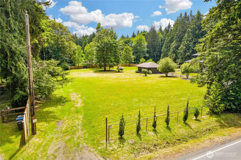 8021 NE Eglon Road Kingston WA 98346