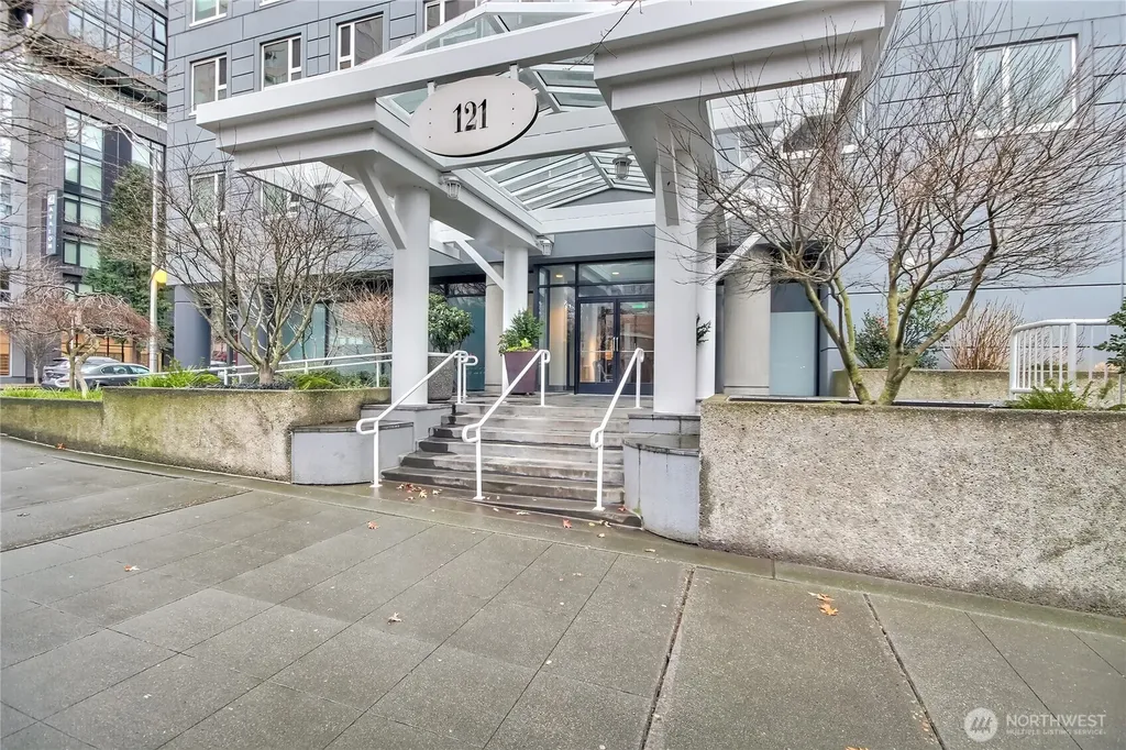 121 Vine Street Seattle WA 98121