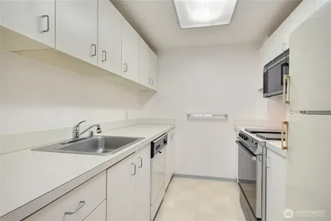 121 Vine Street Seattle WA 98121