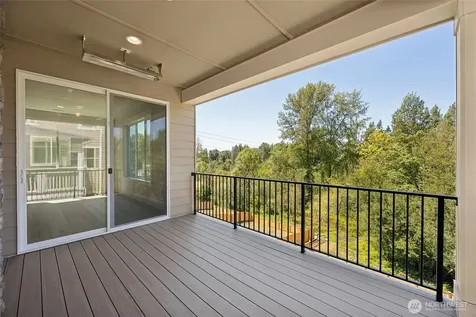 19515 81st Place NE Kenmore WA 98028