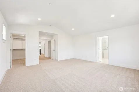 19515 81st Place NE Kenmore WA 98028
