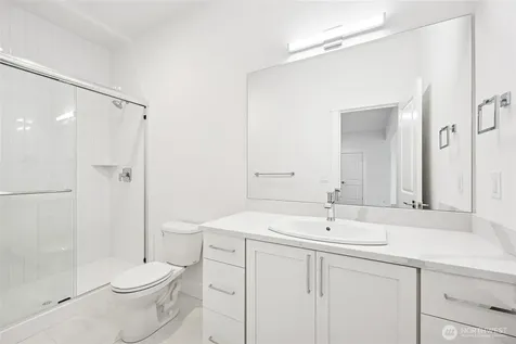 19515 81st Place NE Kenmore WA 98028