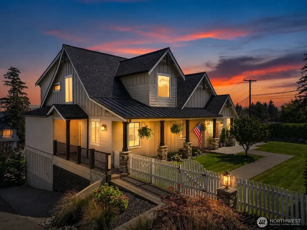 4717 127th Avenue E Edgewood WA 98372