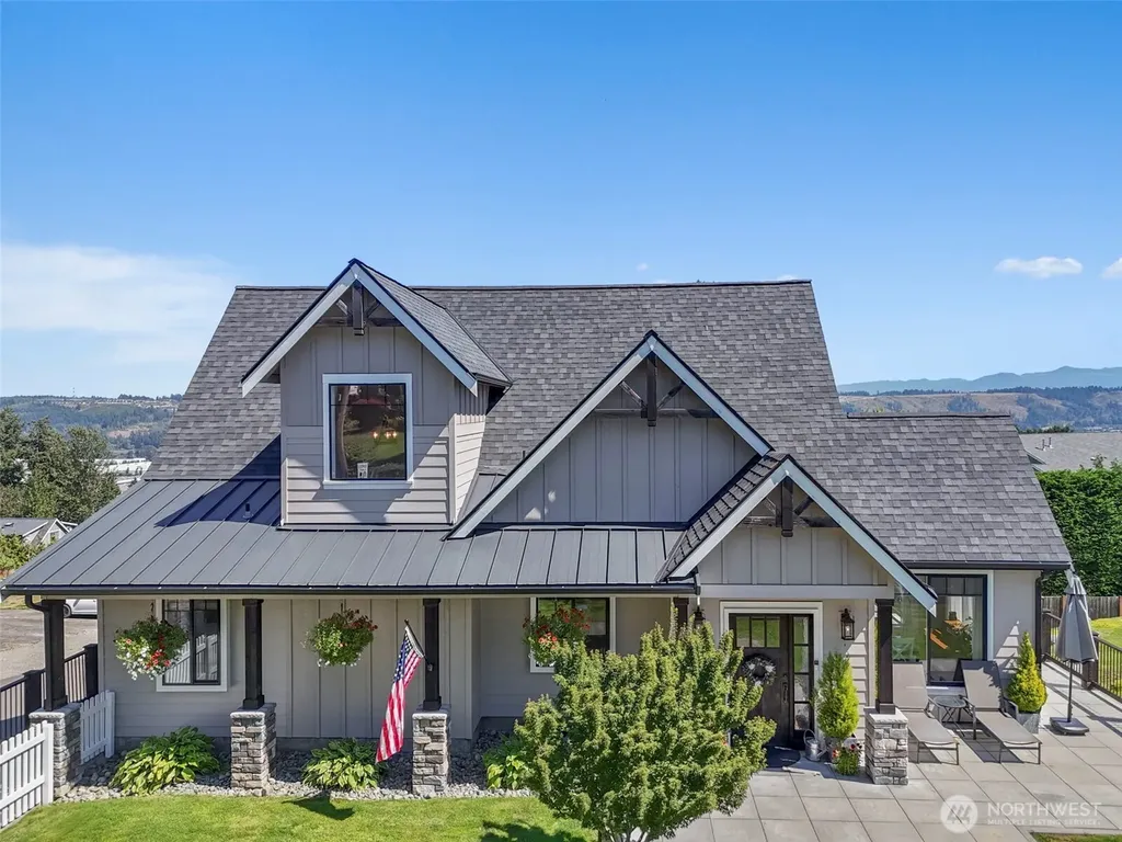 4717 127th Avenue E Edgewood WA 98372