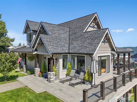 4717 127th Avenue E Edgewood WA 98372