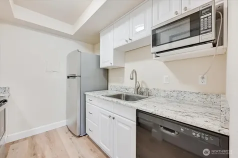 14600 NE 32nd Street Bellevue WA 98007