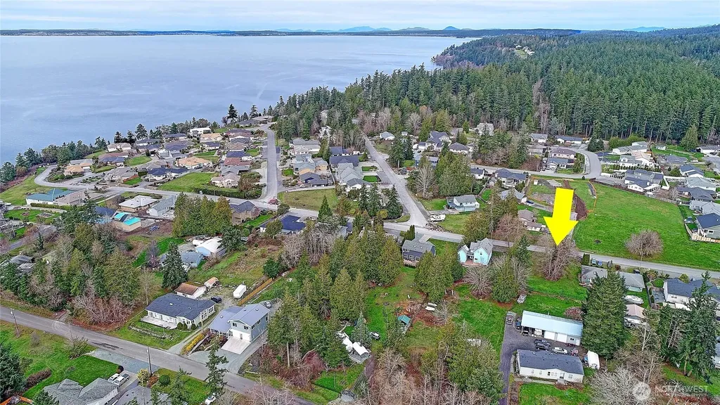 127 W Admirality Way Camano Island WA 98282