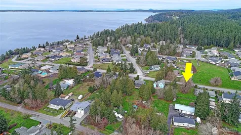 127 W Admirality Way Camano Island WA 98282