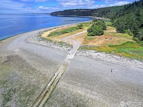 127 W Admirality Way Camano Island WA 98282