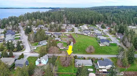 127 W Admirality Way Camano Island WA 98282