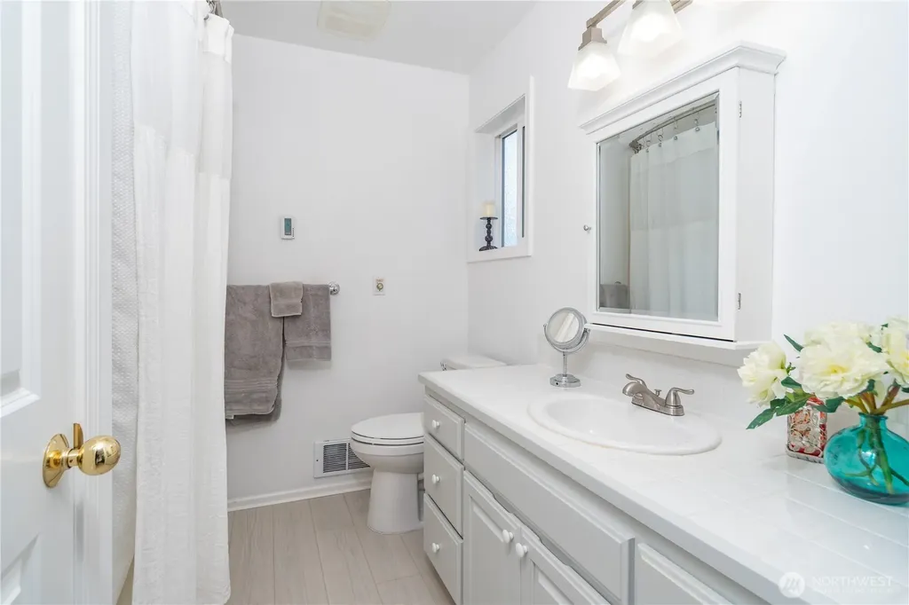 131 Huckleberry Place Port Townsend WA 98368