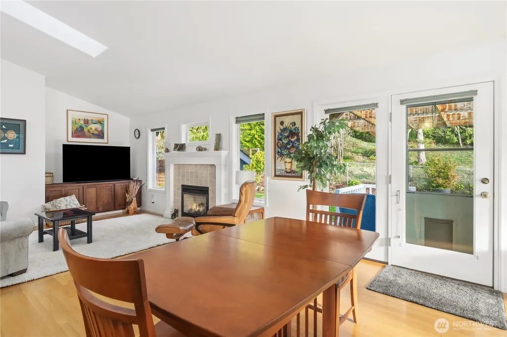 131 Huckleberry Place Port Townsend WA 98368