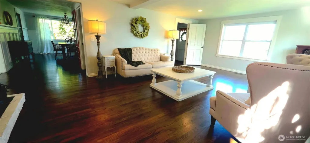 1514 Rainier Street Steilacoom WA 98388