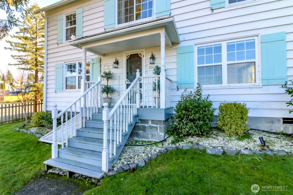1514 Rainier Street Steilacoom WA 98388