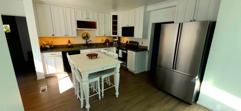 1514 Rainier Street Steilacoom WA 98388