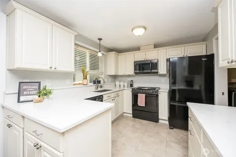 5726 99th Street Ct E Puyallup WA 98373