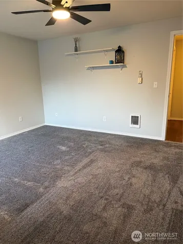 5726 99th Street Ct E Puyallup WA 98373