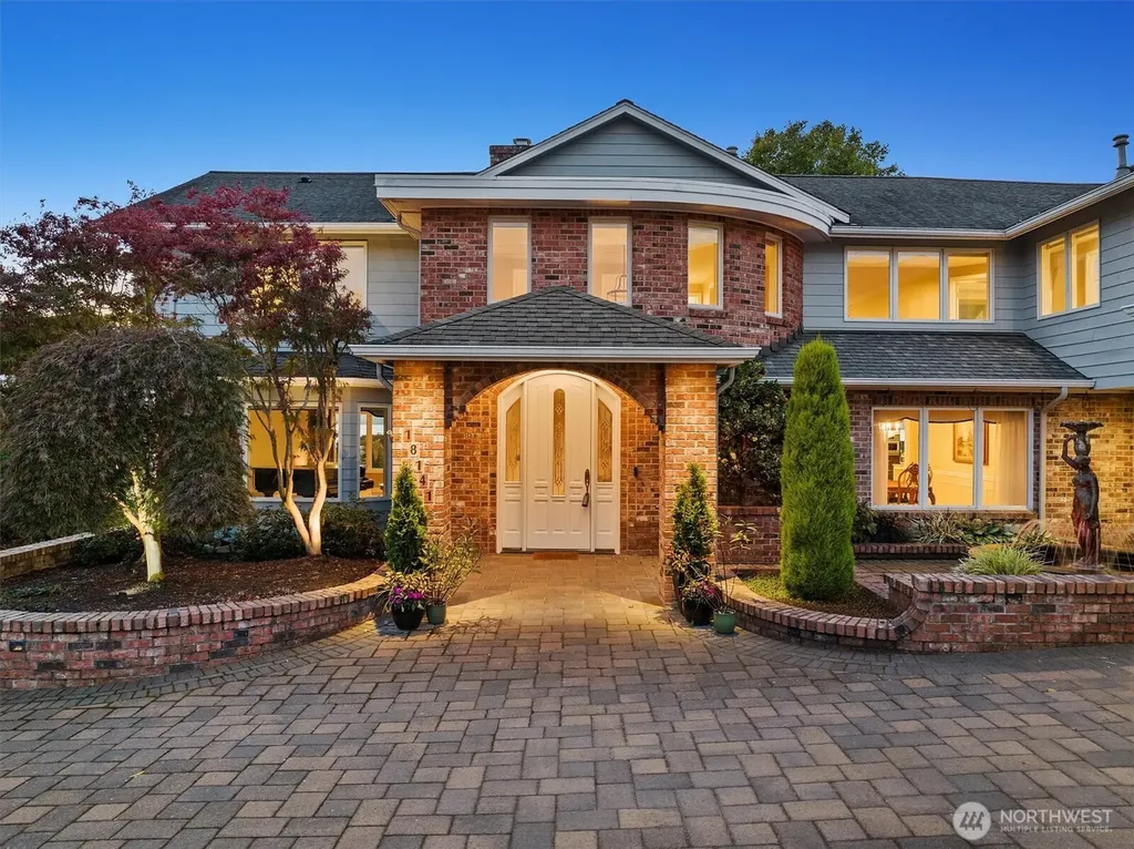 18141 Normandy Terrace SW Normandy Park WA 98166