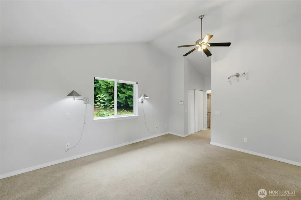 200 N Schaufler Lane Lilliwaup WA 98555