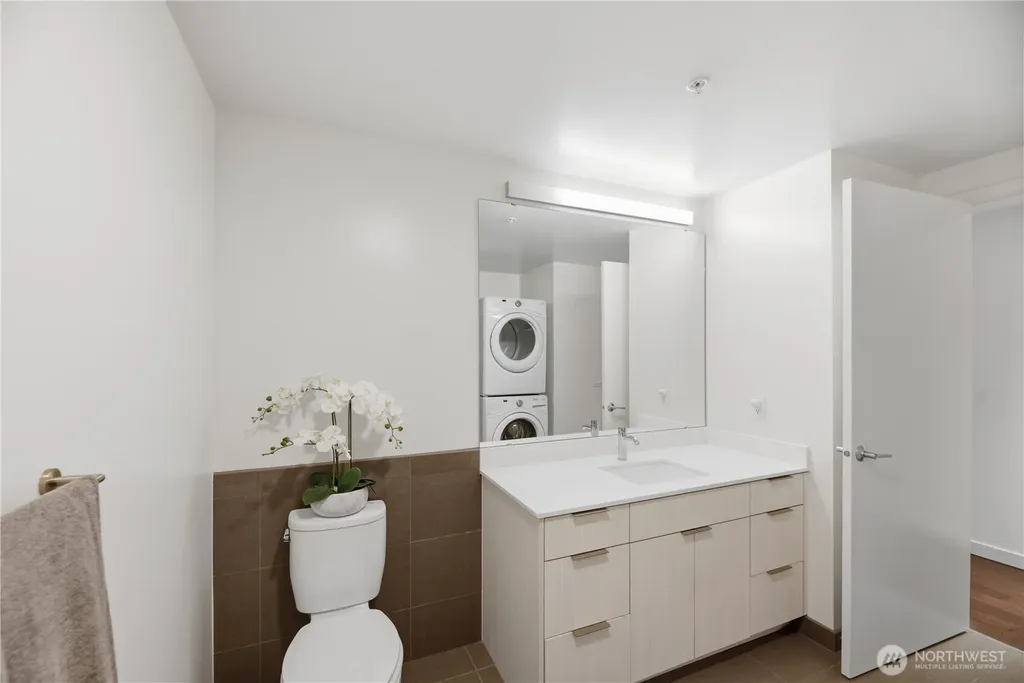 590 1st Avenue S Seattle WA 98104