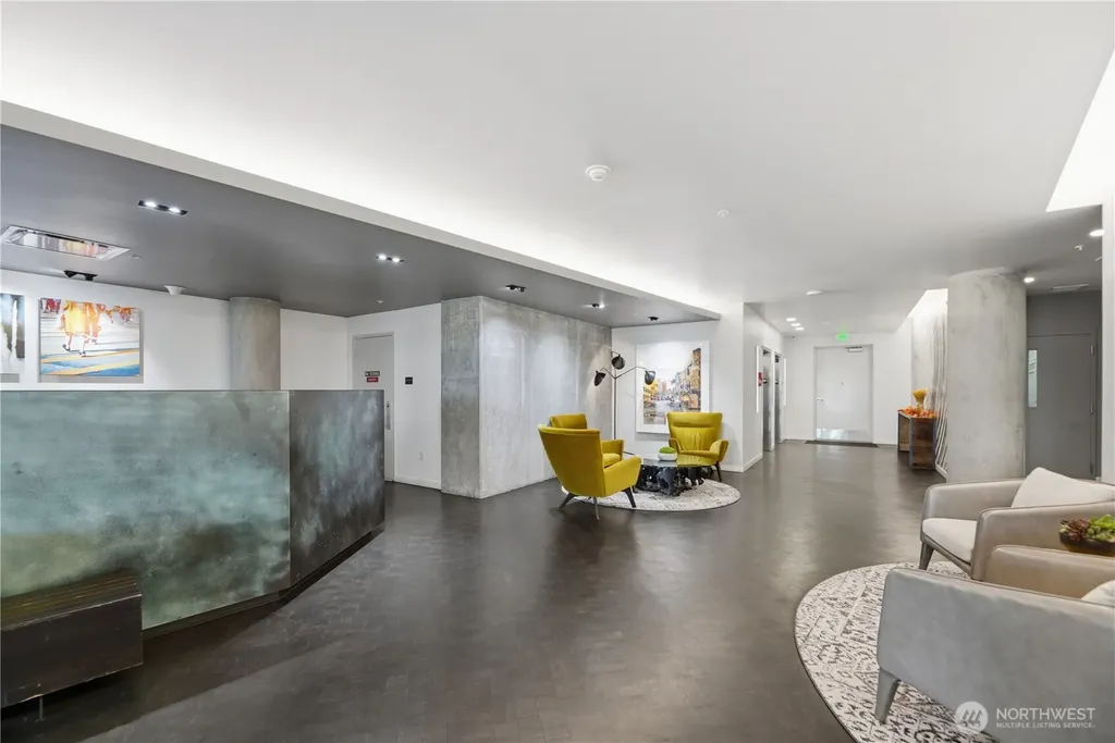 590 1st Avenue S Seattle WA 98104