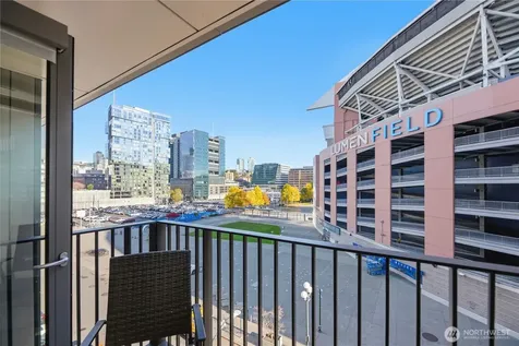 590 1st Avenue S Seattle WA 98104