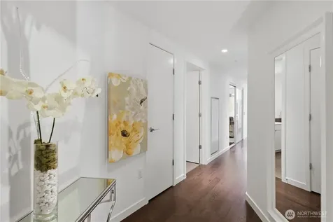 590 1st Avenue S Seattle WA 98104
